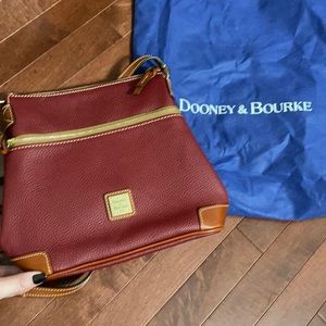 dooney and Bourke purse